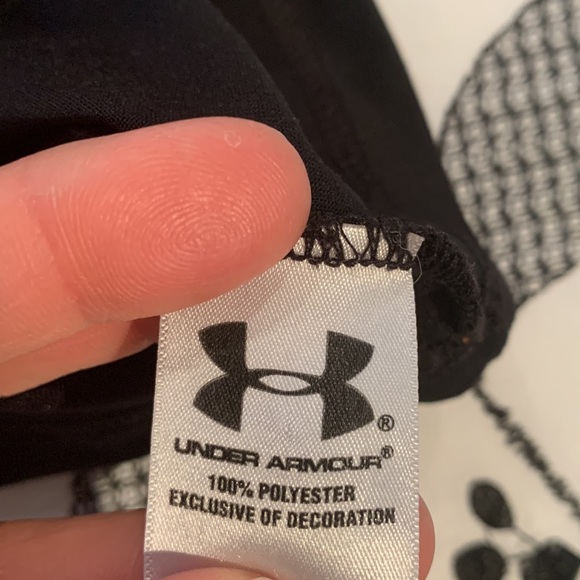 Under Armour T-shirt, Youth Large - Picture 5 of 5